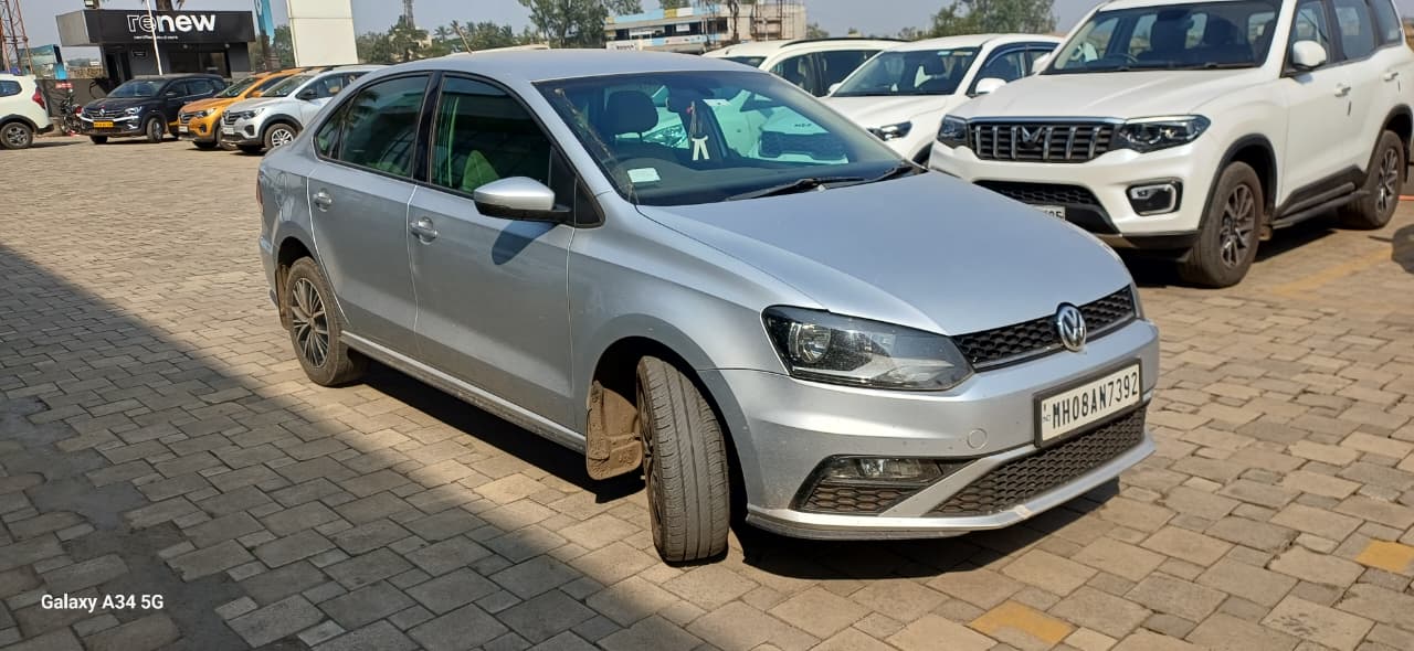 Volkswagen Vento(2019-2020) Highline Diesel At